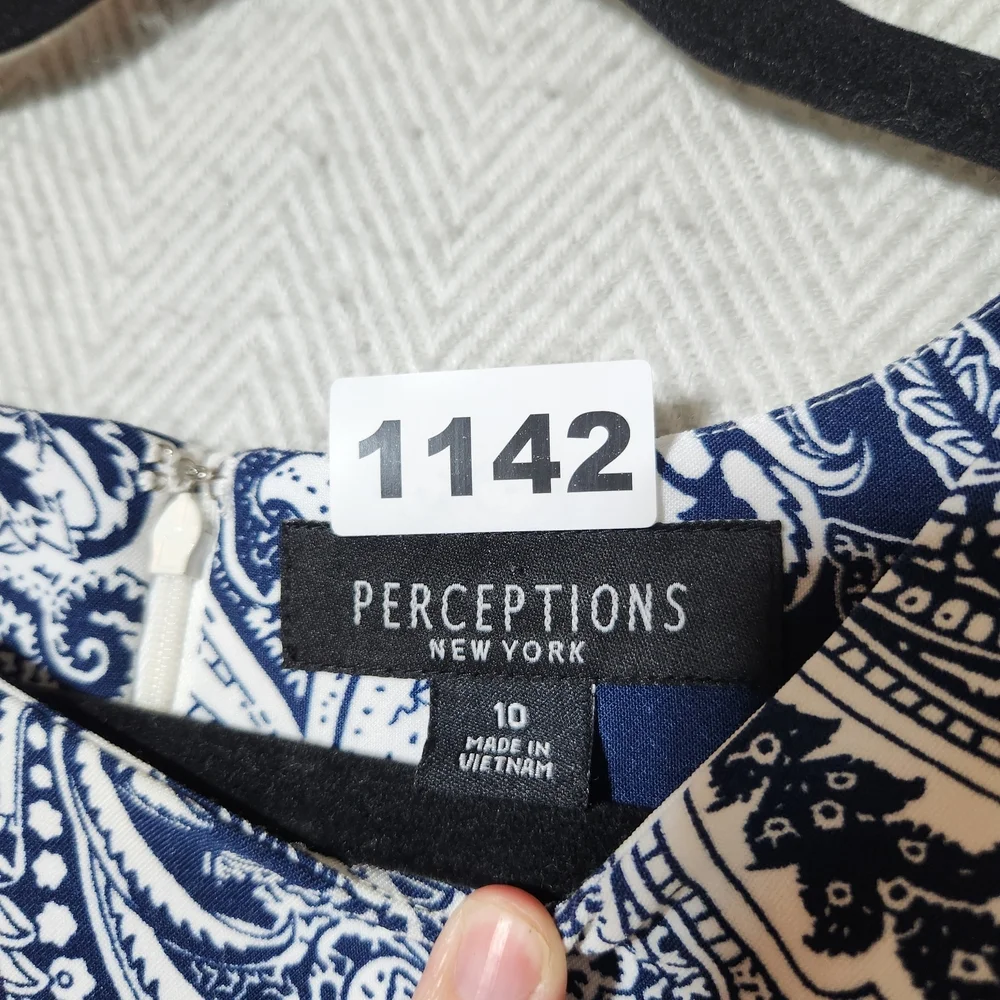 Perceptions New York Size 10 Elegant Navy and White Paisley Mini Dress - Picture 2 of 11